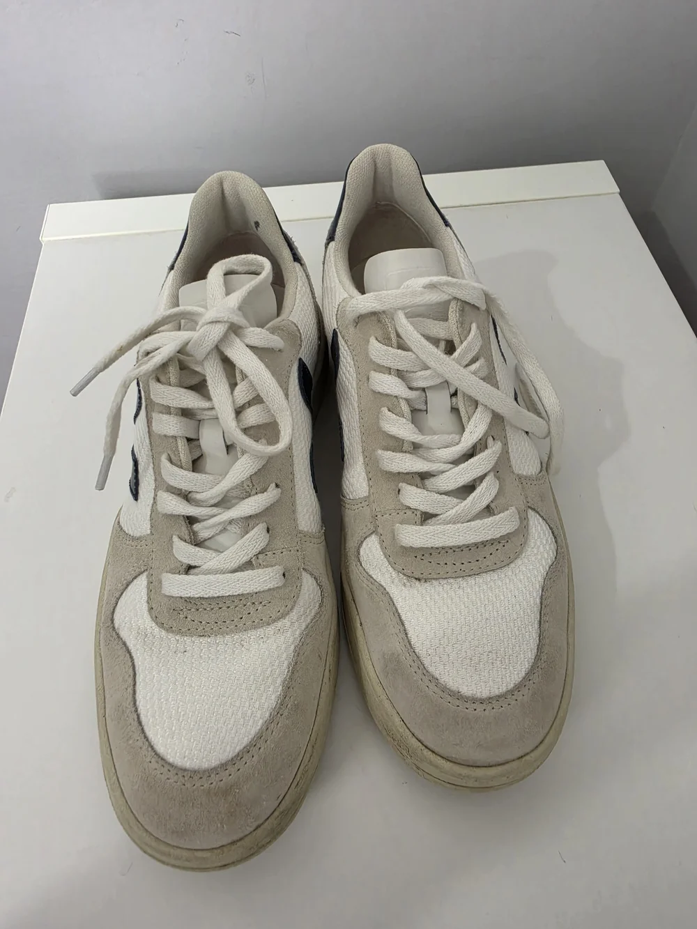 Veja White Nautico V-10 B-Mesh Sneakers Size 8 Women's